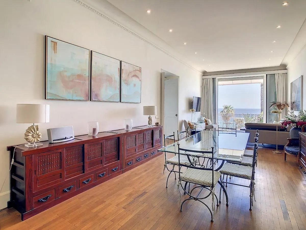 Pura Vida Apartment Cannes