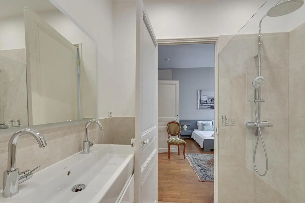 Pura Vida Apartment Cannes 0*,