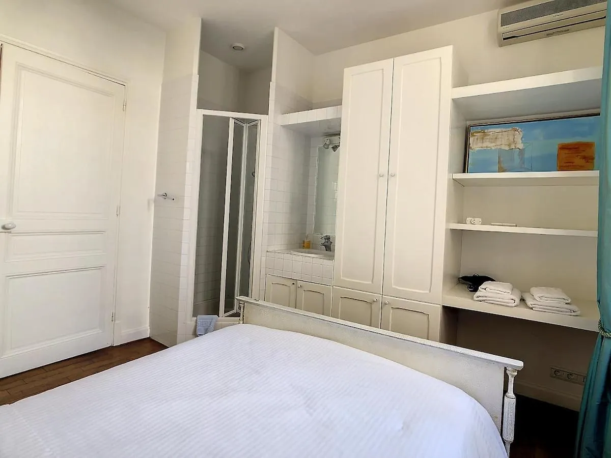 Pura Vida Apartment Cannes