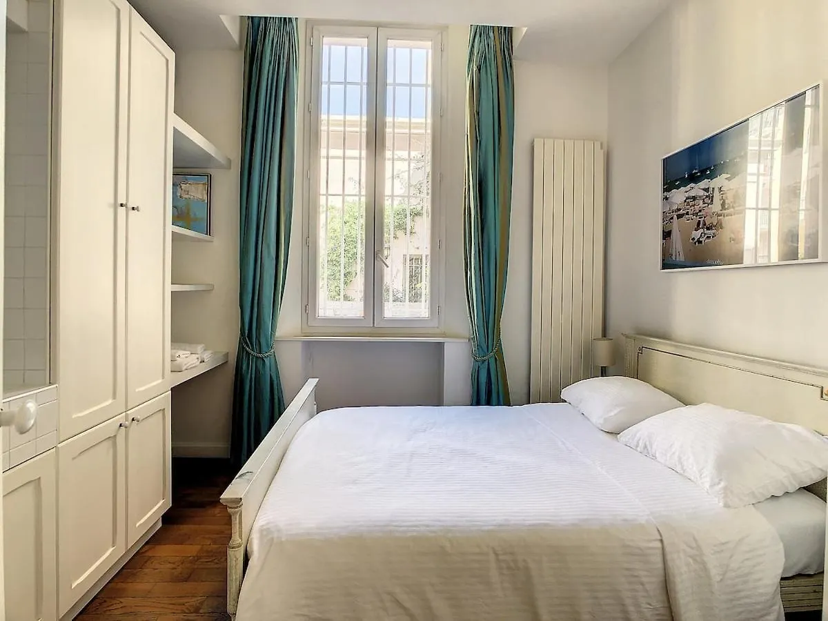 Pura Vida Apartment Cannes 0*,