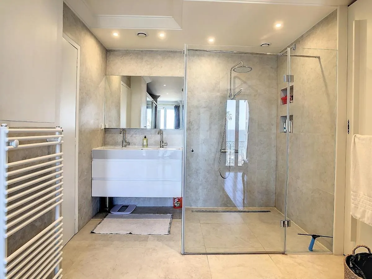 Pura Vida Apartment Cannes 0*,  France