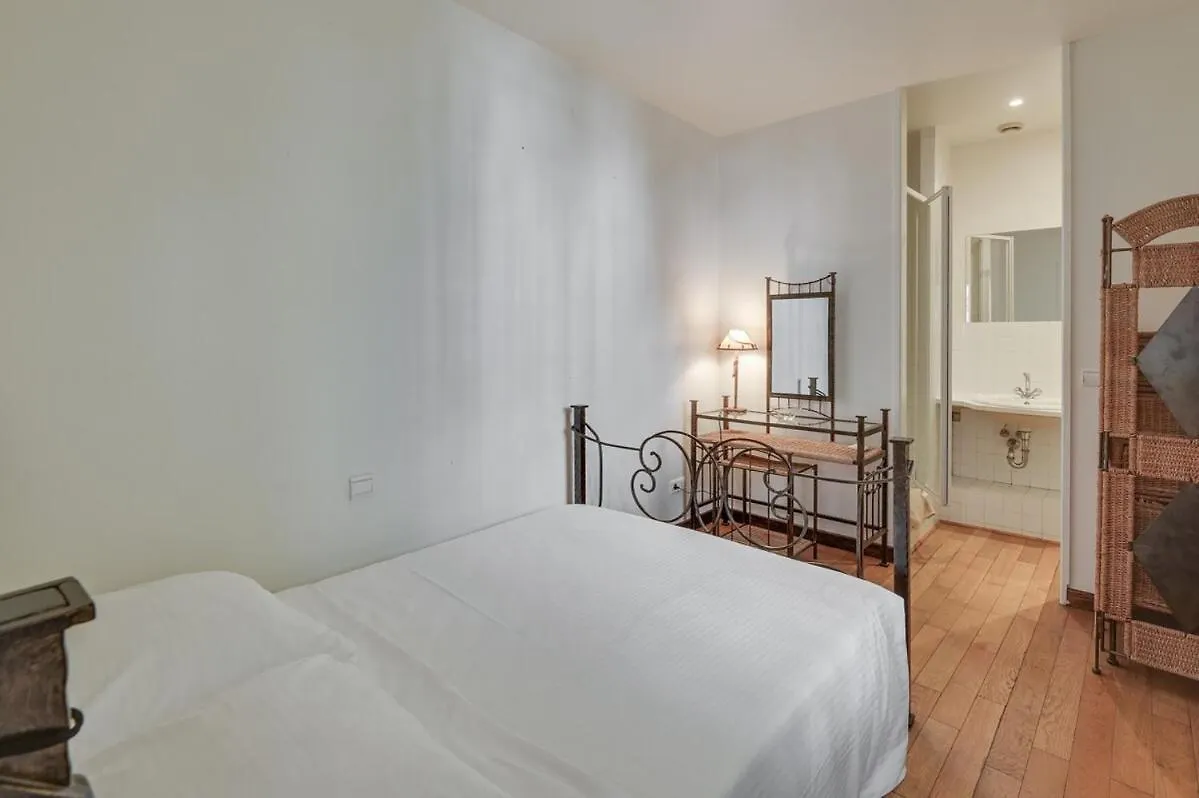 Pura Vida Apartment Cannes